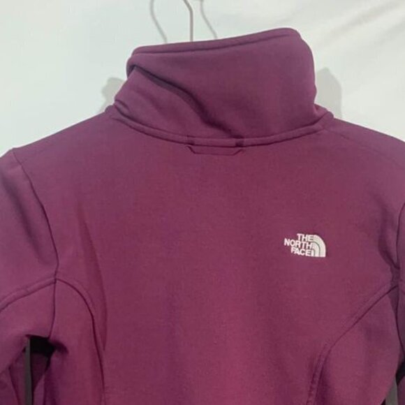 THE NORTH FACE woman’s jacket. Cranberry colour. Size small. New conditi… - Picture 6 of 8